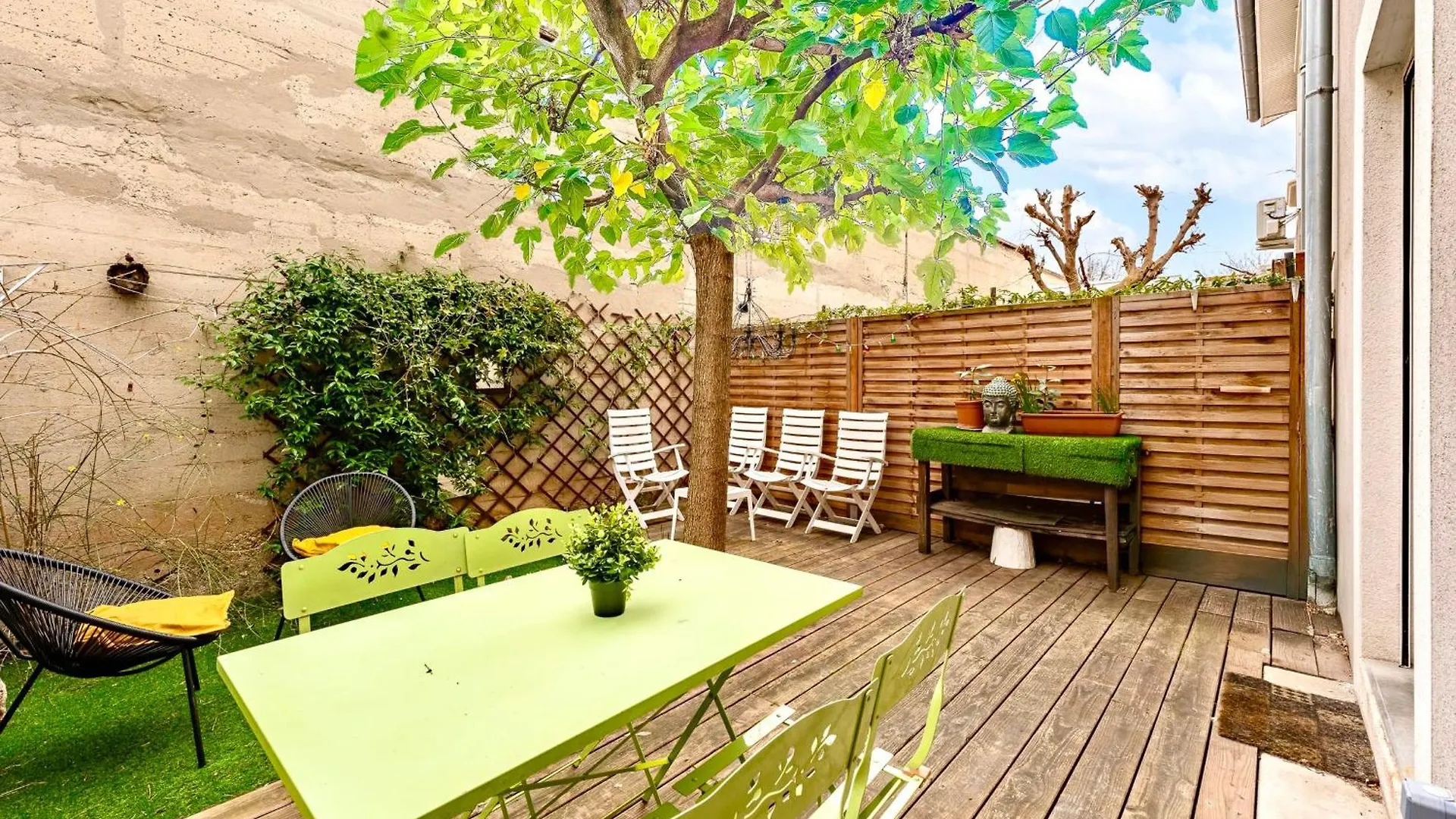 Tatil Evi Le Murier - Maison De Ville Avec Patio Parking - 6 Pers Lyon